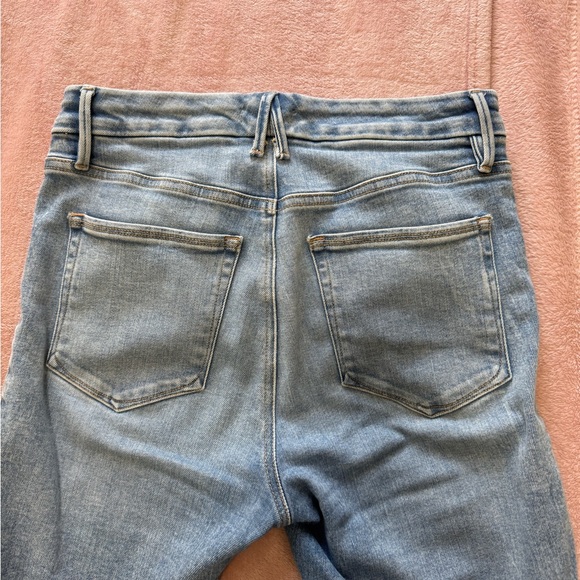 GOOD AMERICAN GOOD CLASSIC SLIM BOOTCUT SUPER COMPRESSION JEANS - Picture 9 of 13